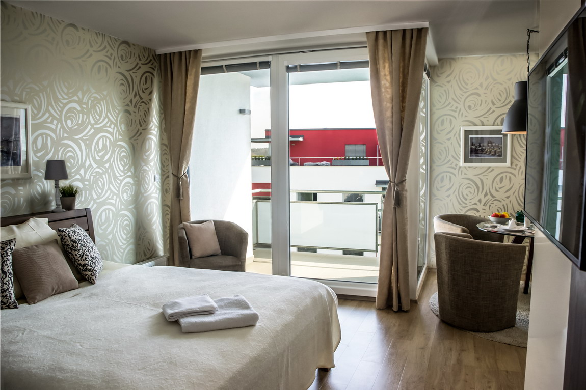 Ubytování Hradec Králové - Apartments Holata ***