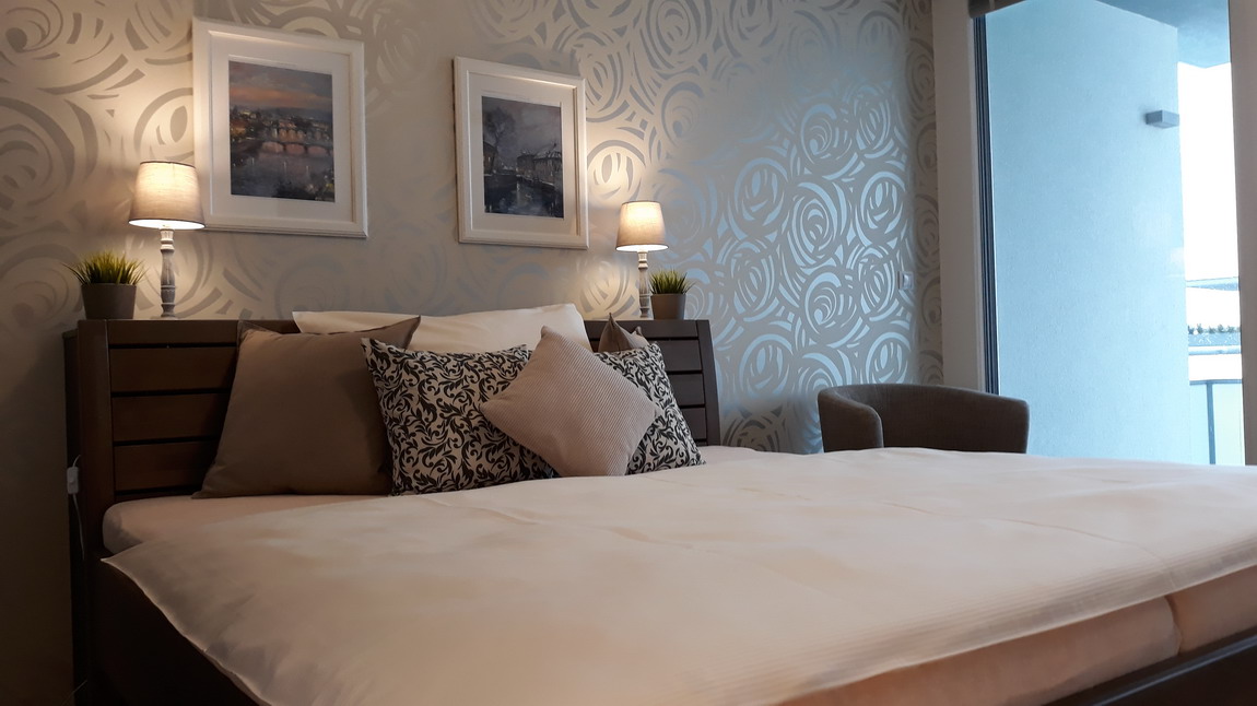 Ubytování Hradec Králové - Apartments Holata ***