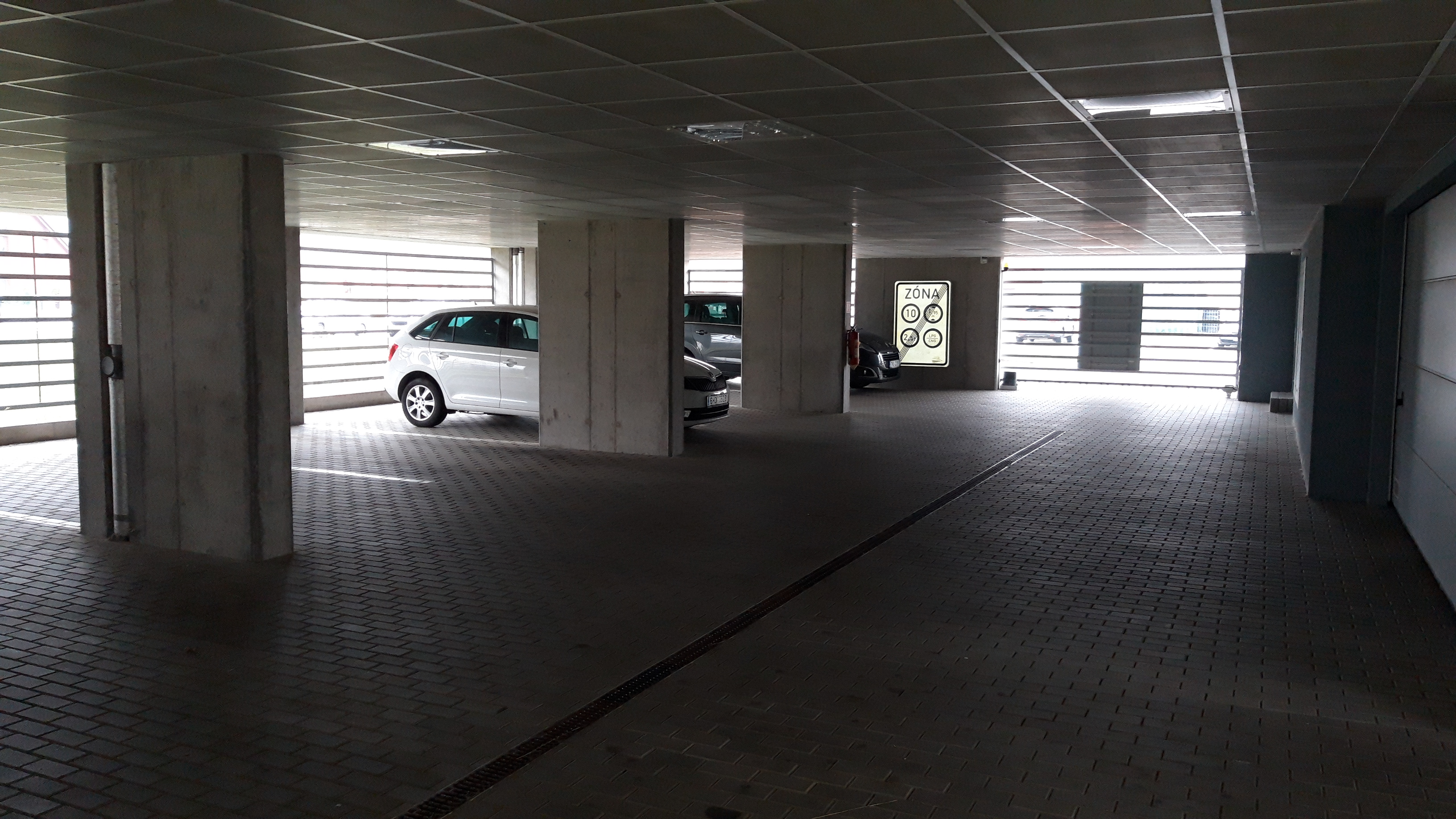 Ubytování Hradec Králové - Apartments Holata ***